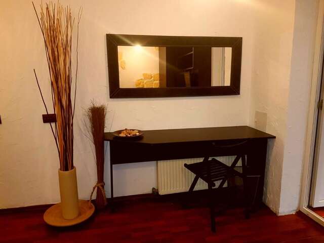 Отели типа «постель и завтрак» Mpoint Motel Бухарест-39